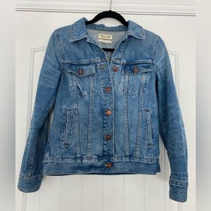 Madewell The Jean Jacket in Medford - Size Small
